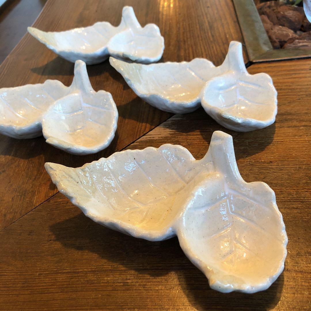 双葉の豆鉢　4つ