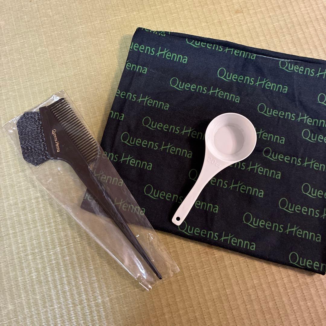 新品】クイーンズヘナ レッド3袋.ブラシ.パッチテスト.グローブ