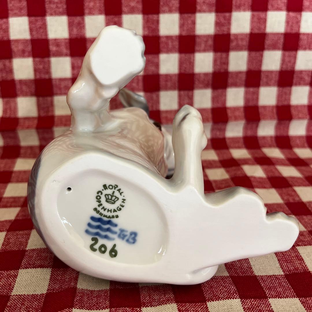 ロイヤルコペンハーゲン　フィギュリン　ポインターパピー　犬置物