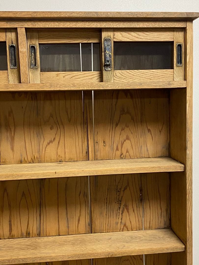 アンティーク　食器棚