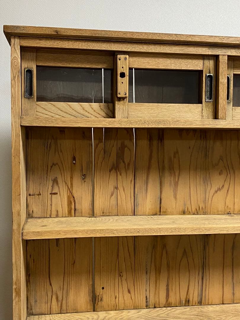 アンティーク　食器棚