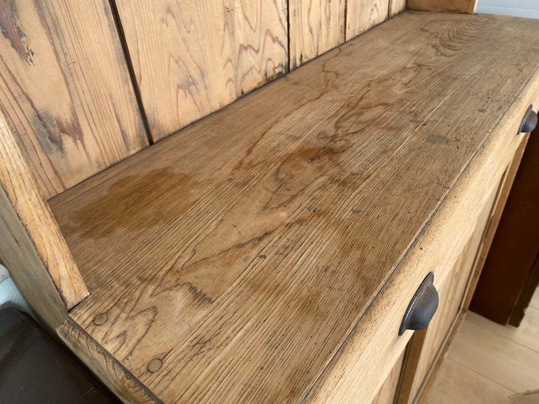 アンティーク　食器棚