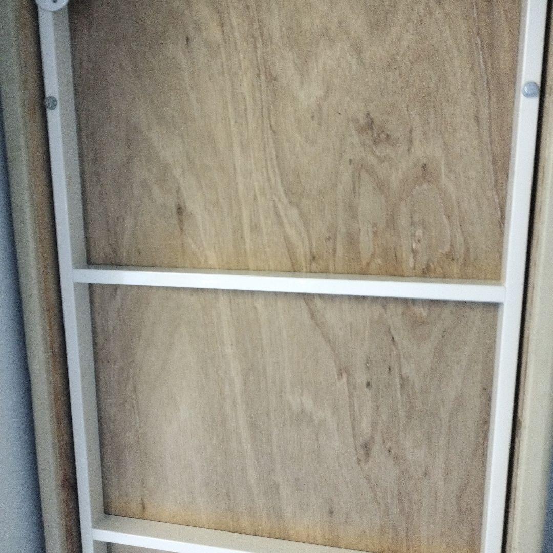 Takadaマッサージベッド施術・エステベッド（脚４本外し同梱・脚本体に錆有り）