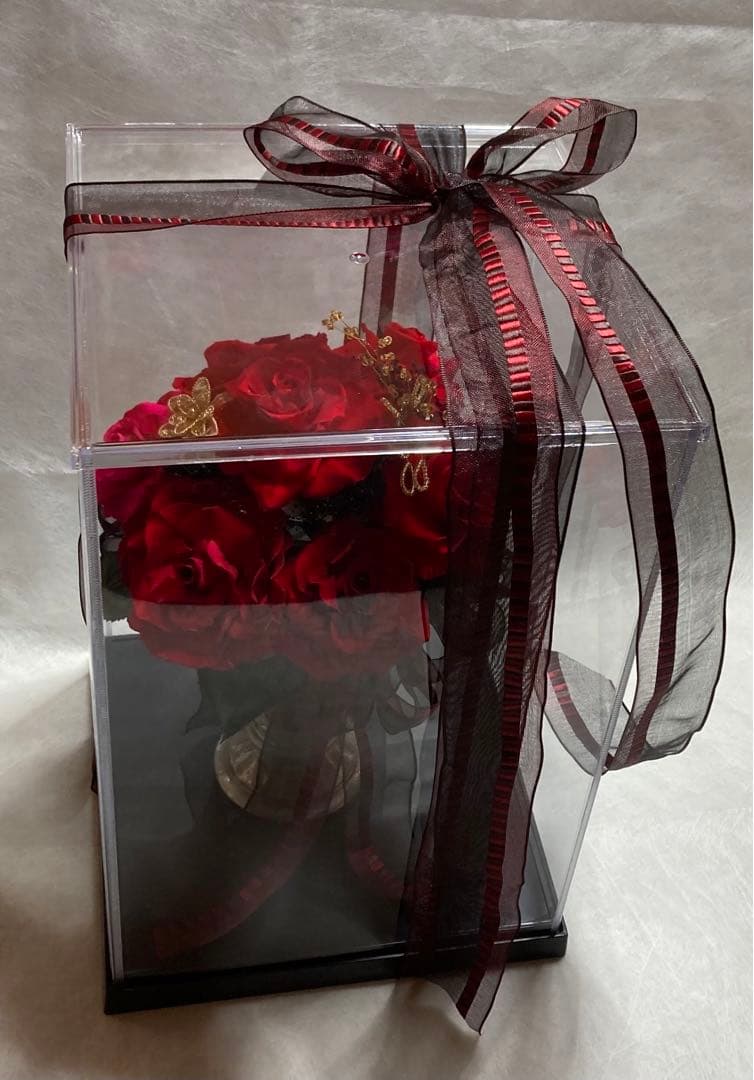 お値引中！ ☆超高級☆プレゼントにも最適︎✿プリザーブドフラワーアレンジメント 赤