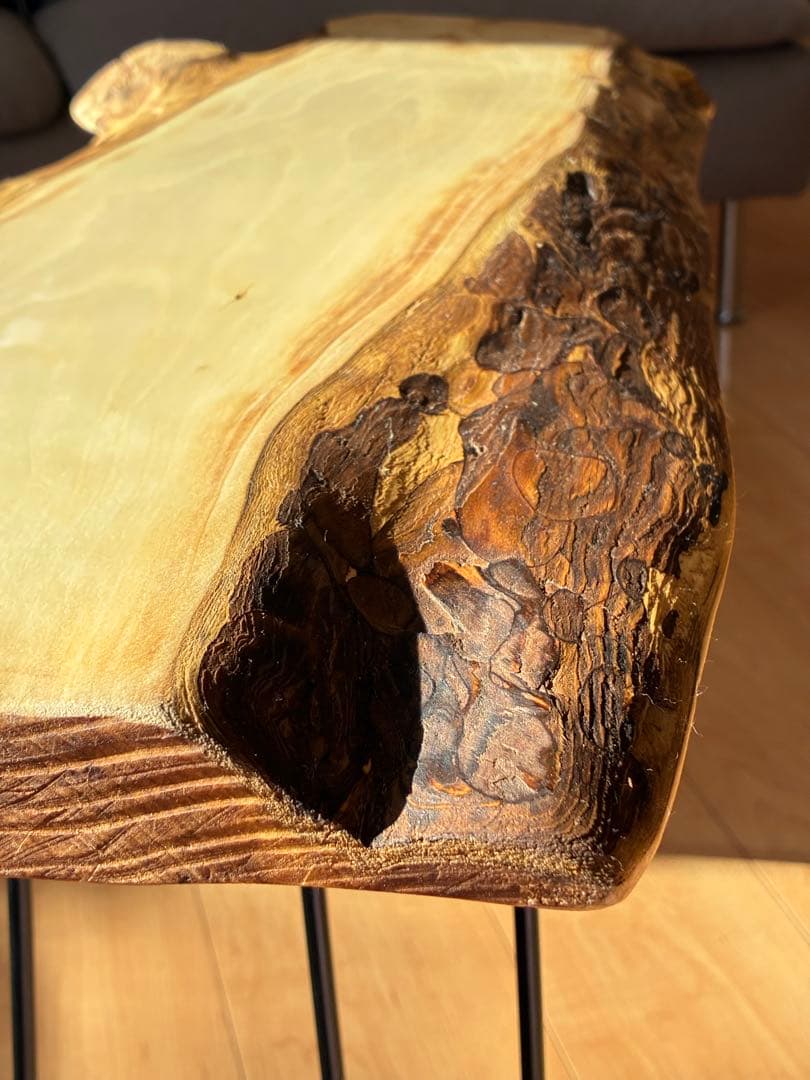 国産桂かつら【和モダンな佇まい】無垢天然一枚板サイドテーブル