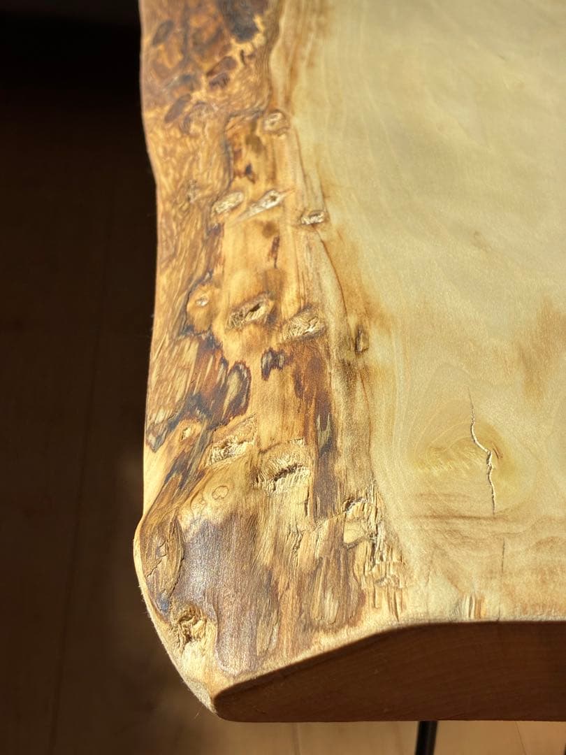 国産桂かつら【和モダンな佇まい】無垢天然一枚板サイドテーブル