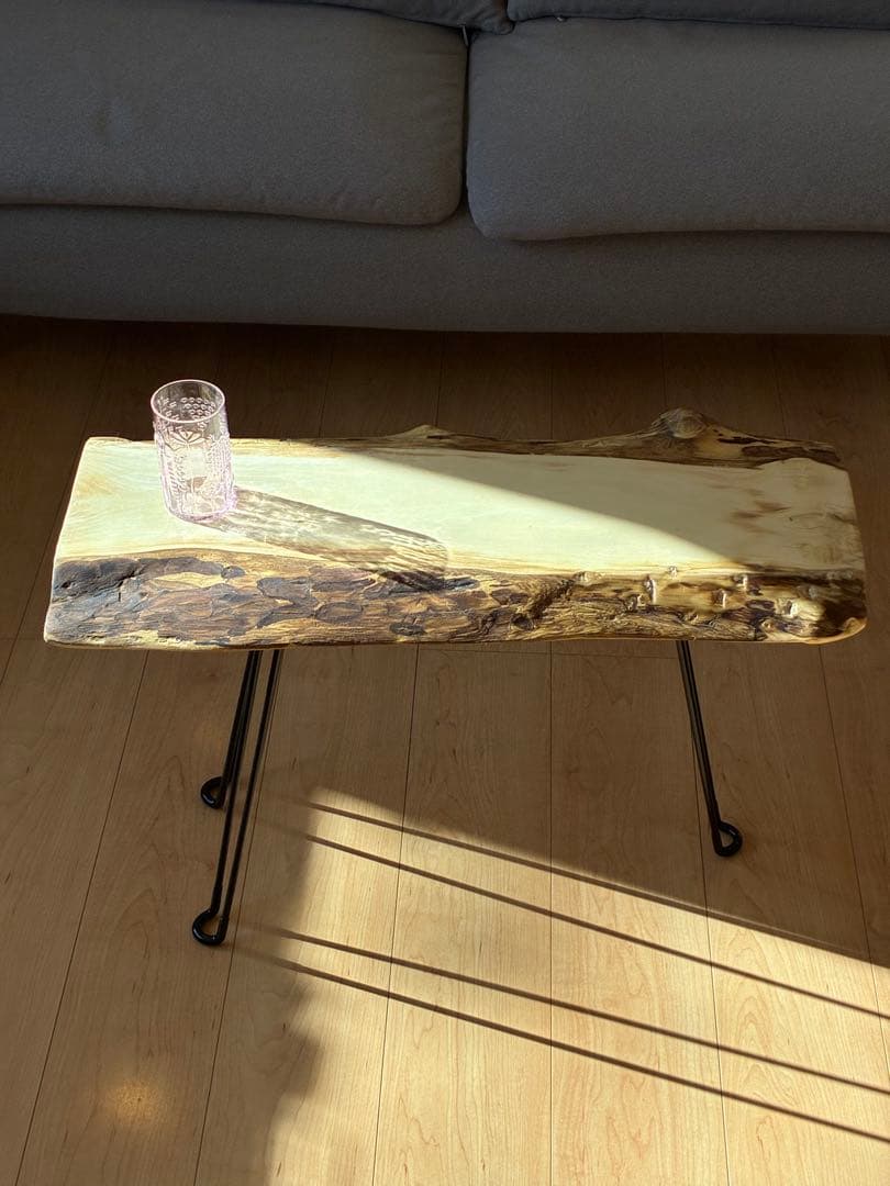 国産桂かつら【和モダンな佇まい】無垢天然一枚板サイドテーブル