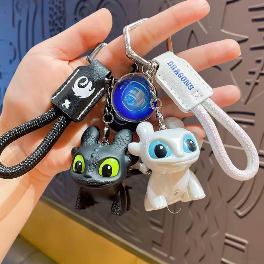 目が光る❣️ヒックとドラゴン トゥース ナイトフューリー