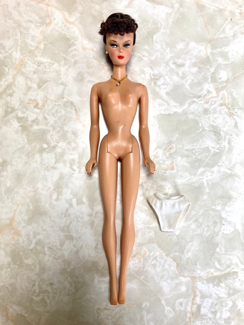 バービー 復刻版 ピクニックセットのカスタムドール サバーバン