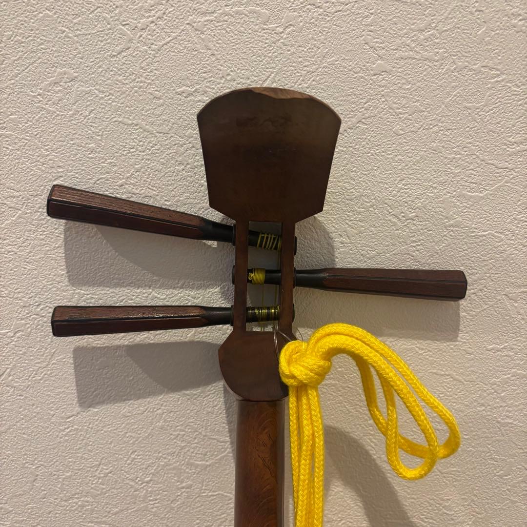 三味線本体 白/緑 ケース付き