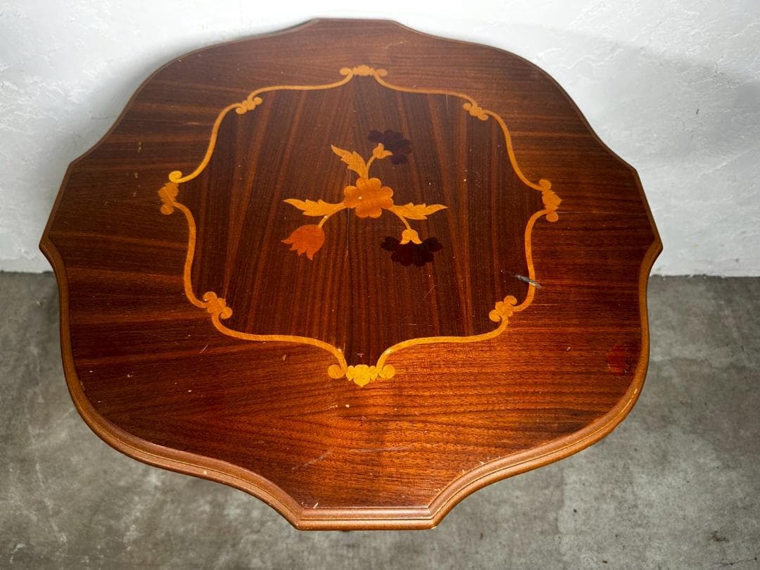 イタリア製』サイドテーブル ナイトテーブル 花台 飾台 飾り台 RWcen36