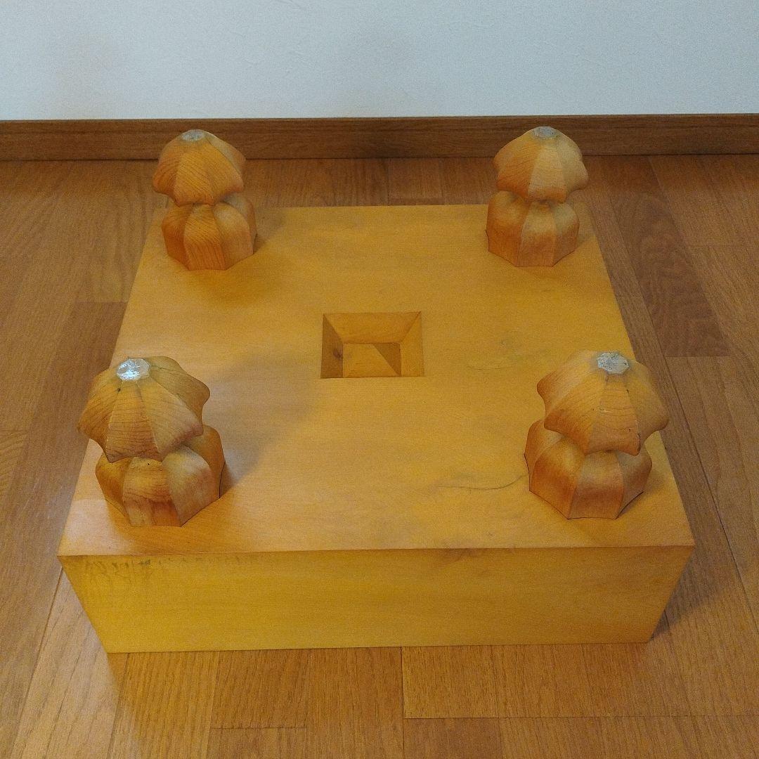 囲碁盤 柾目 脚付 へそ有 碁盤 厚さ15cm 天然木 ※木製カバー付 ①