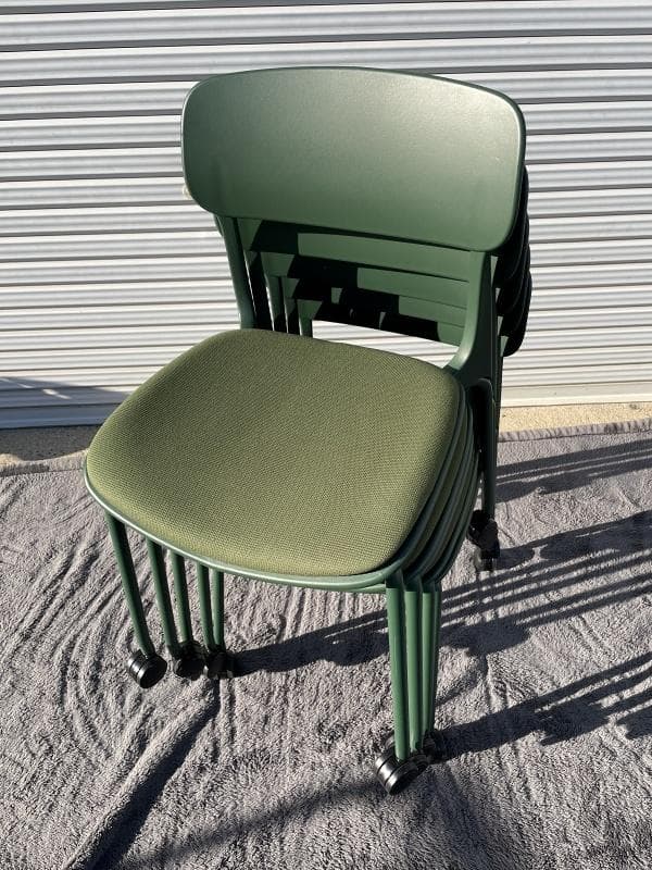 ②【美品】オカムラ 8124RL FPE8 5脚セット 座パッド・キャスター付