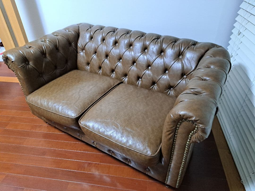 値下げ　ブラウン合成皮革2人掛けソファ
