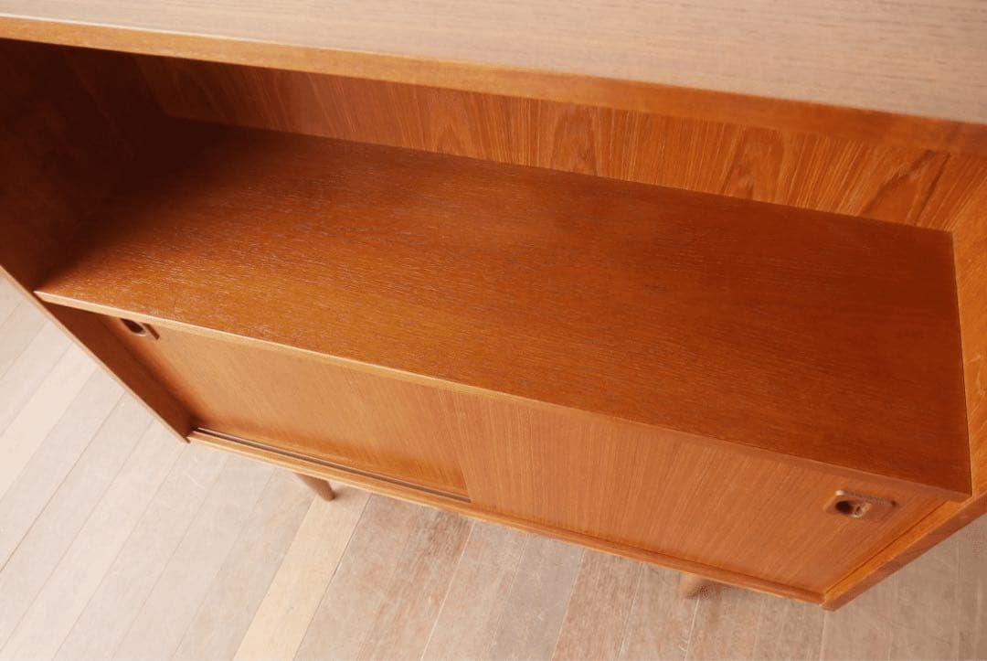 【出品2/10まで】 北欧ヴィンテージ　デンマーク　チーク　キャビネット