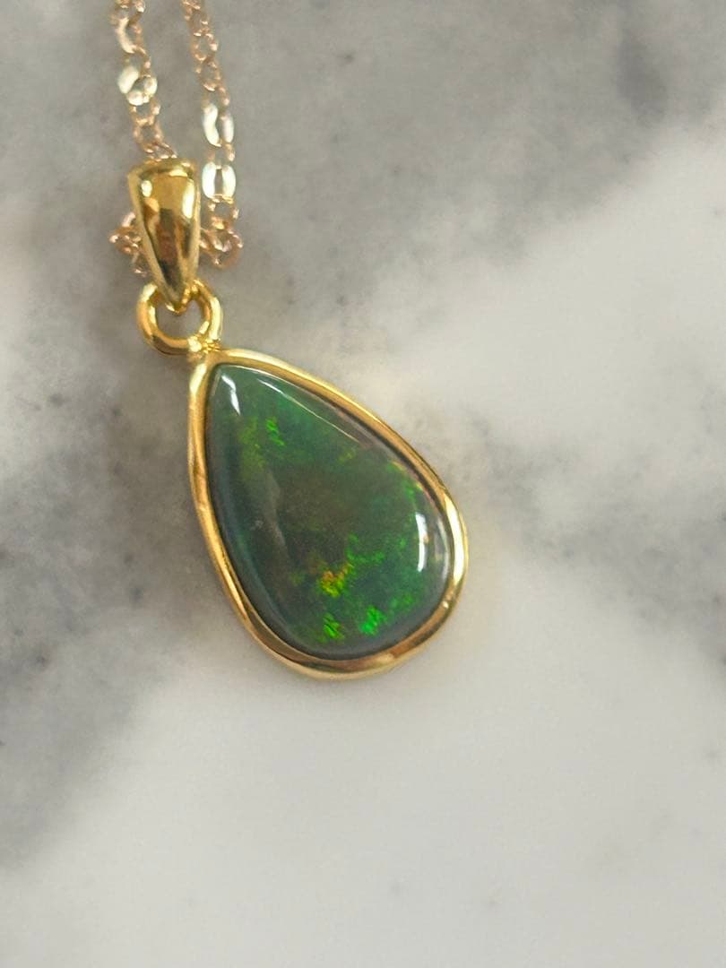 ブラックオパールペンダントトップ