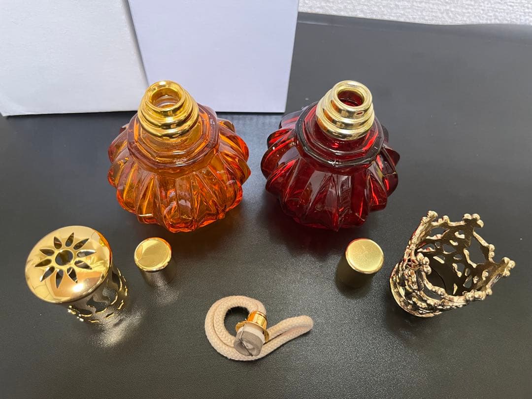 新品未使用ミニランプ　ランプベルジェオイル 使用可能　2個セット　濃い柿色と赤