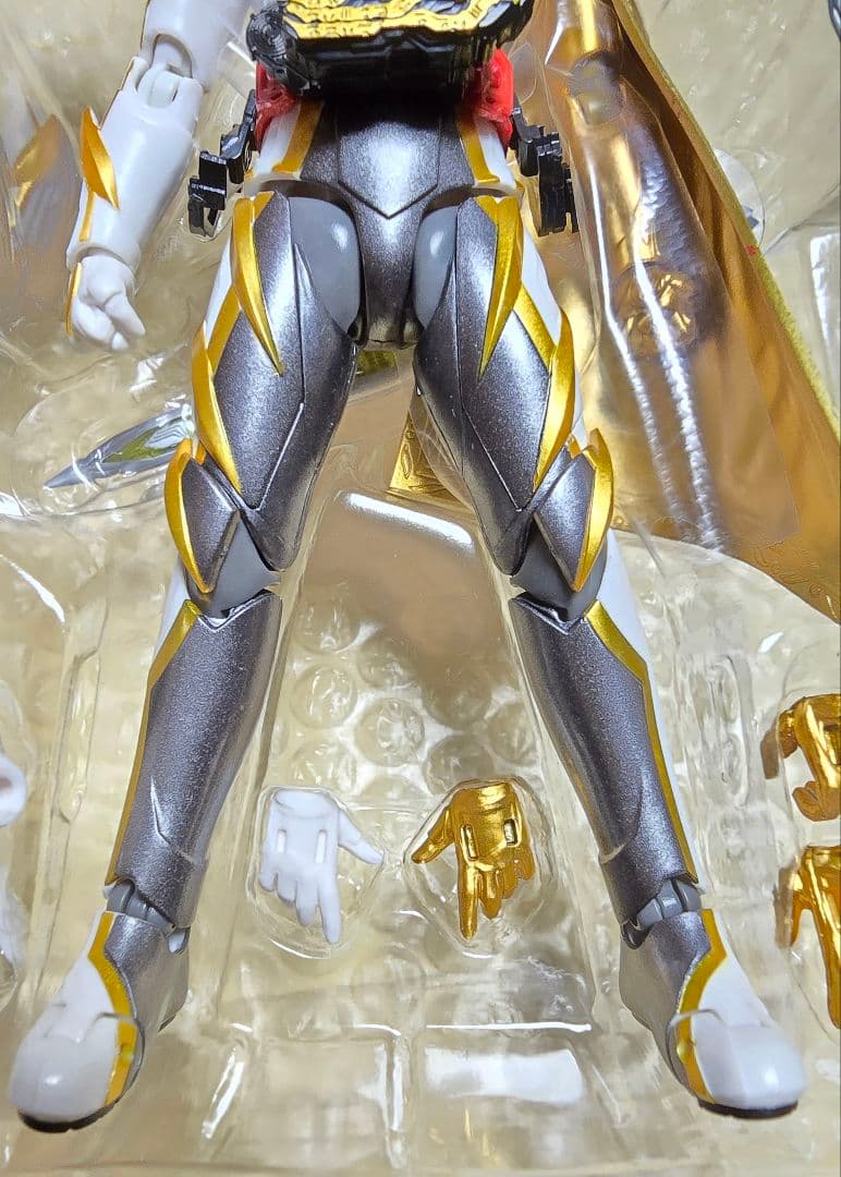 S.H.Figuarts 仮面ライダーエスパーダ ランプドアランジーナ b