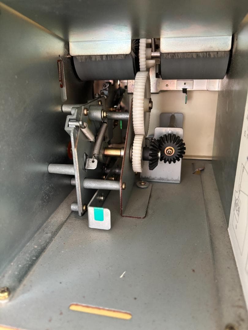 （ジャンク）ジャンボカードダス　本体　BCM-J100　カギ無し