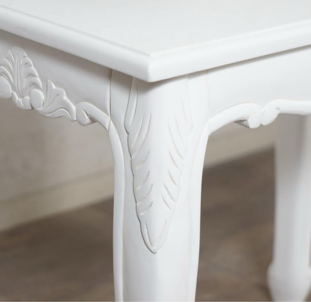 ヴィオレッタシリーズ　ネストテーブルセットアンティークホワイト　推し活　祭壇