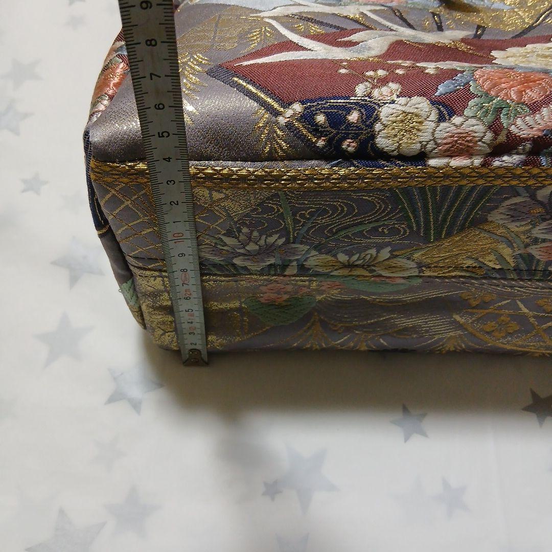 帯　リメイク　トートバッグ 紺色　華やかな花と鶴