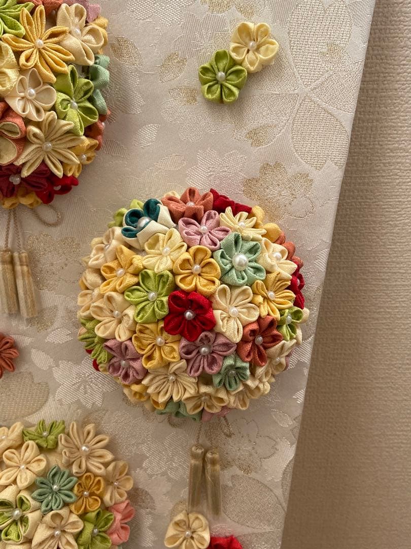 羽子板　　つまみ細工