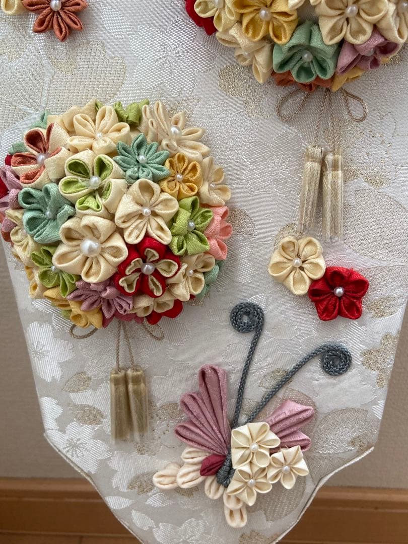 羽子板　　つまみ細工