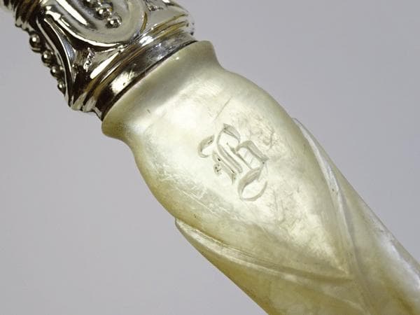 シェフィールド デザートフォークナイフ １2Pセット マザーオブパール