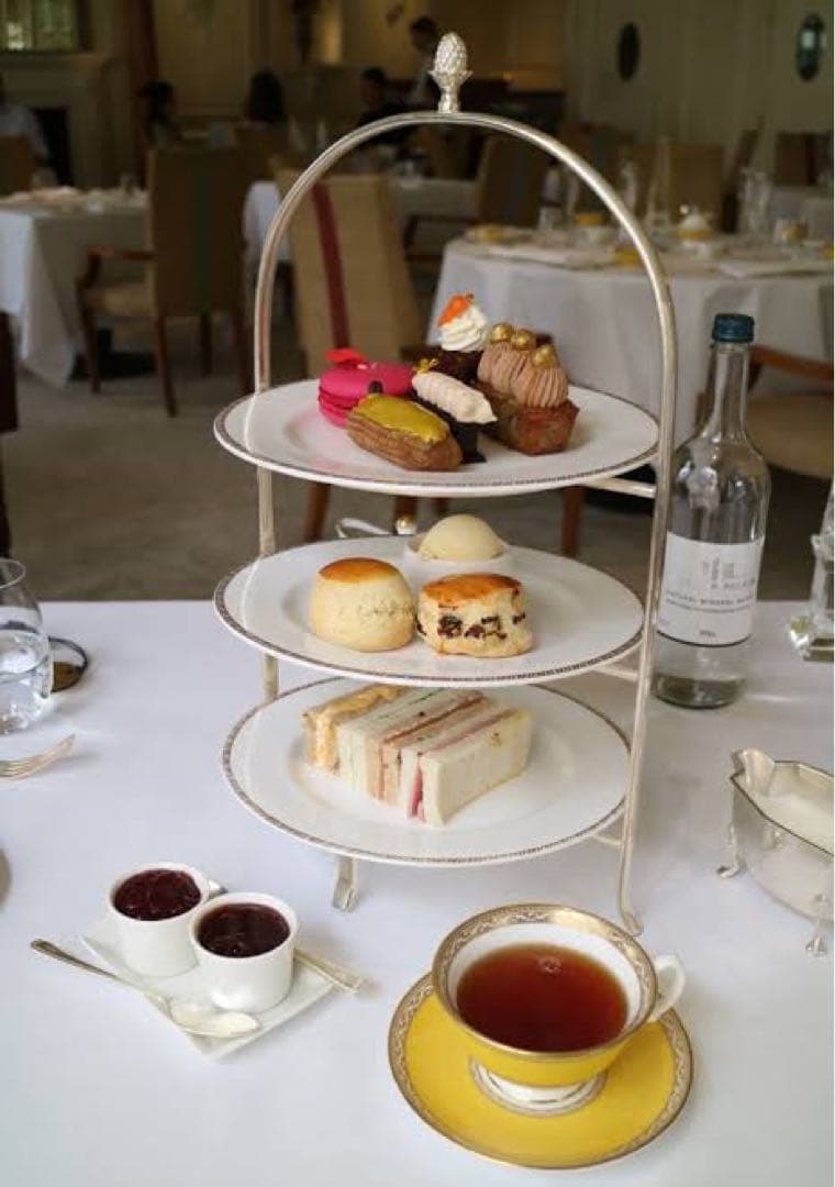 The Goring Hotel ザ・ゴーリングホテル ケーキスタンド - メルカリ