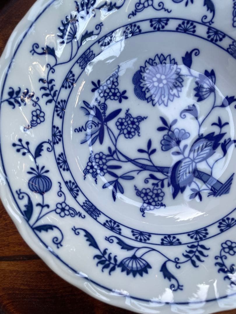 新品　Blue Elbe by Tanyo ブルーエルベ 皿　ボタニカル柄　28