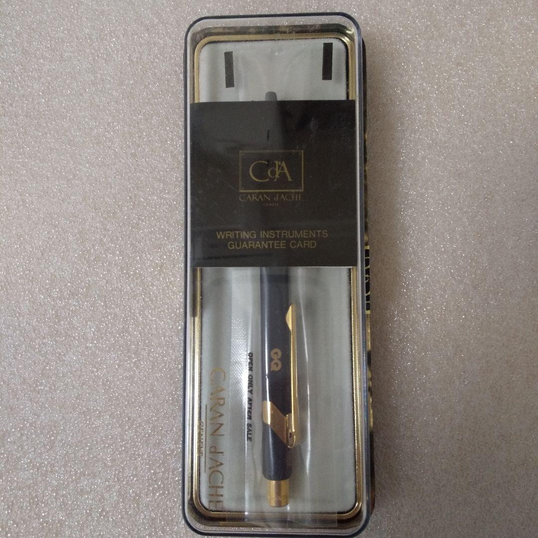 文房具・ステーショナリー GQ + CARAN d'ACHE BALL PEN