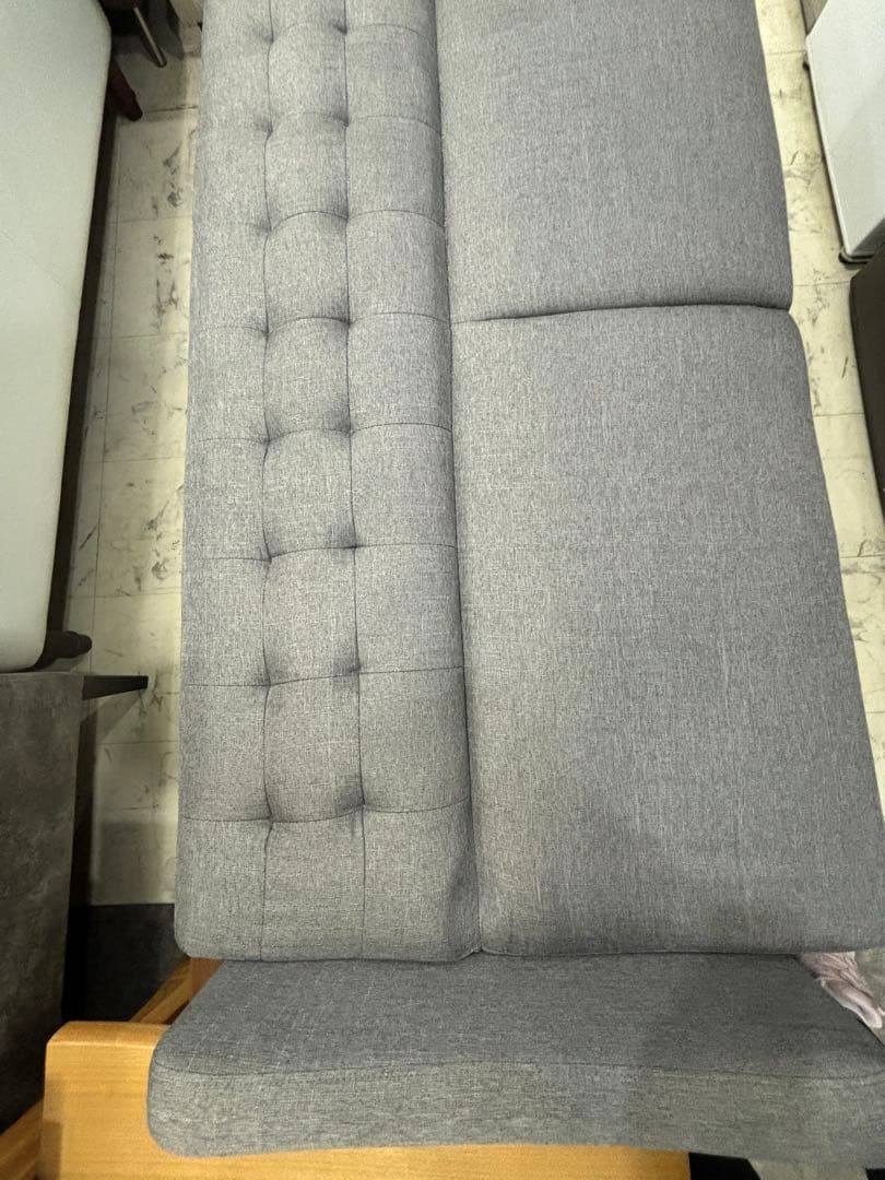 奥行きにこだわったソファベッド ダークグレー