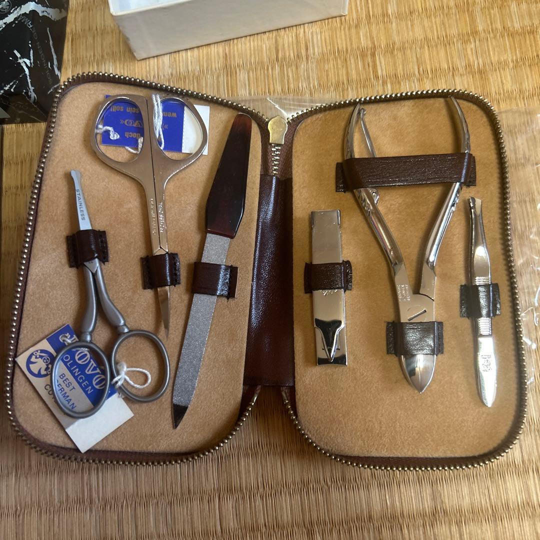 ドボ　ネイルケアセット？　2点