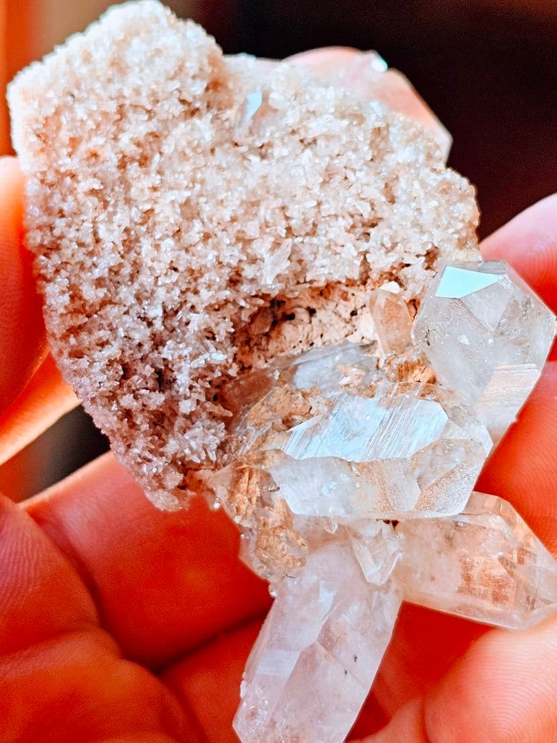 ヒマラヤのクル渓谷産 水晶クラスター