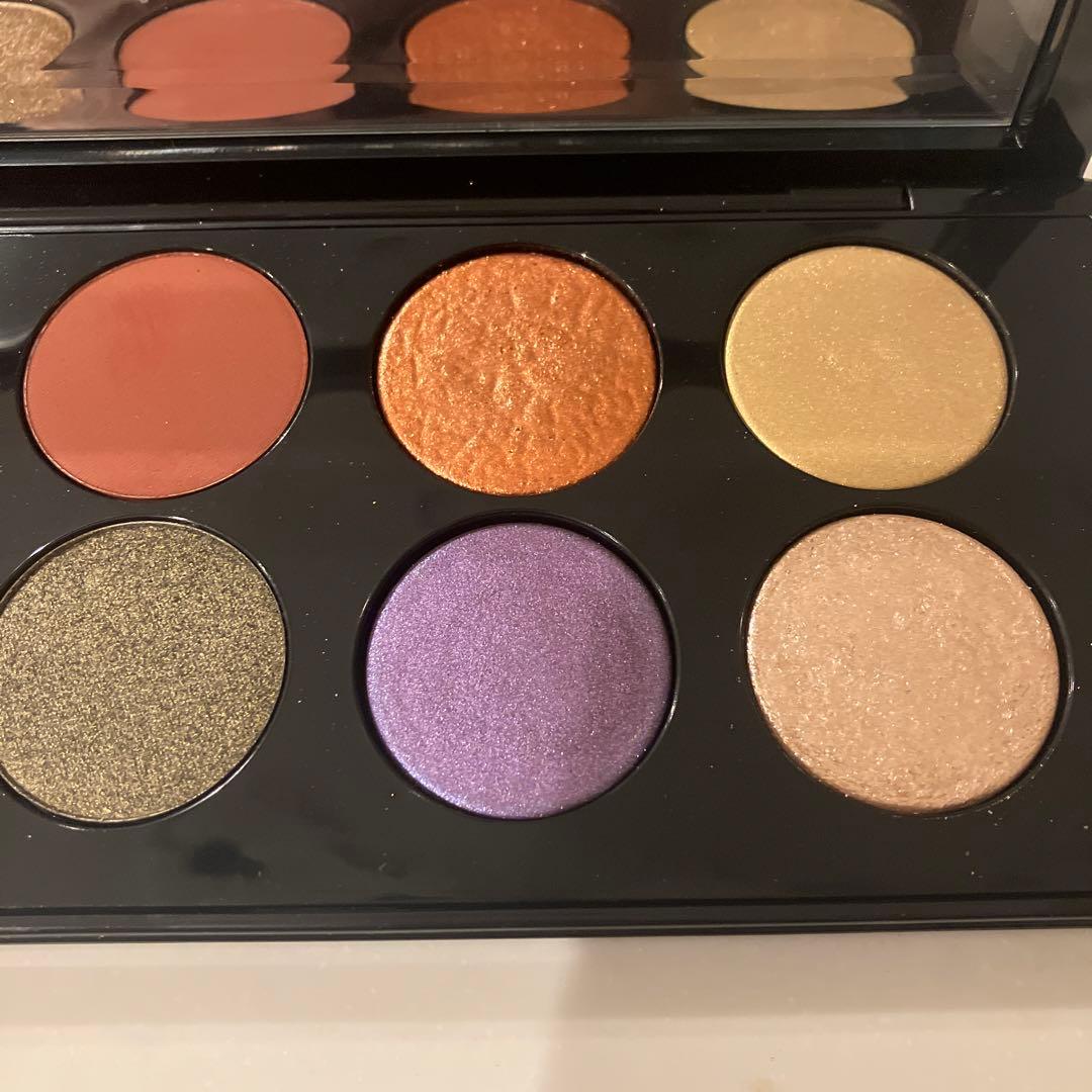 パットマクグラス　アイシャドウパレット　母艦Ⅴ