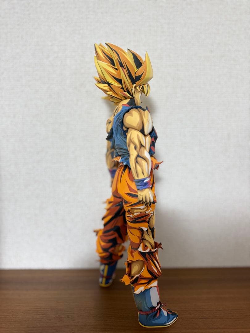 ドラゴンボールフィギュア　SMSP孫悟空　スーパーサイヤ人　二次元彩色リペイント