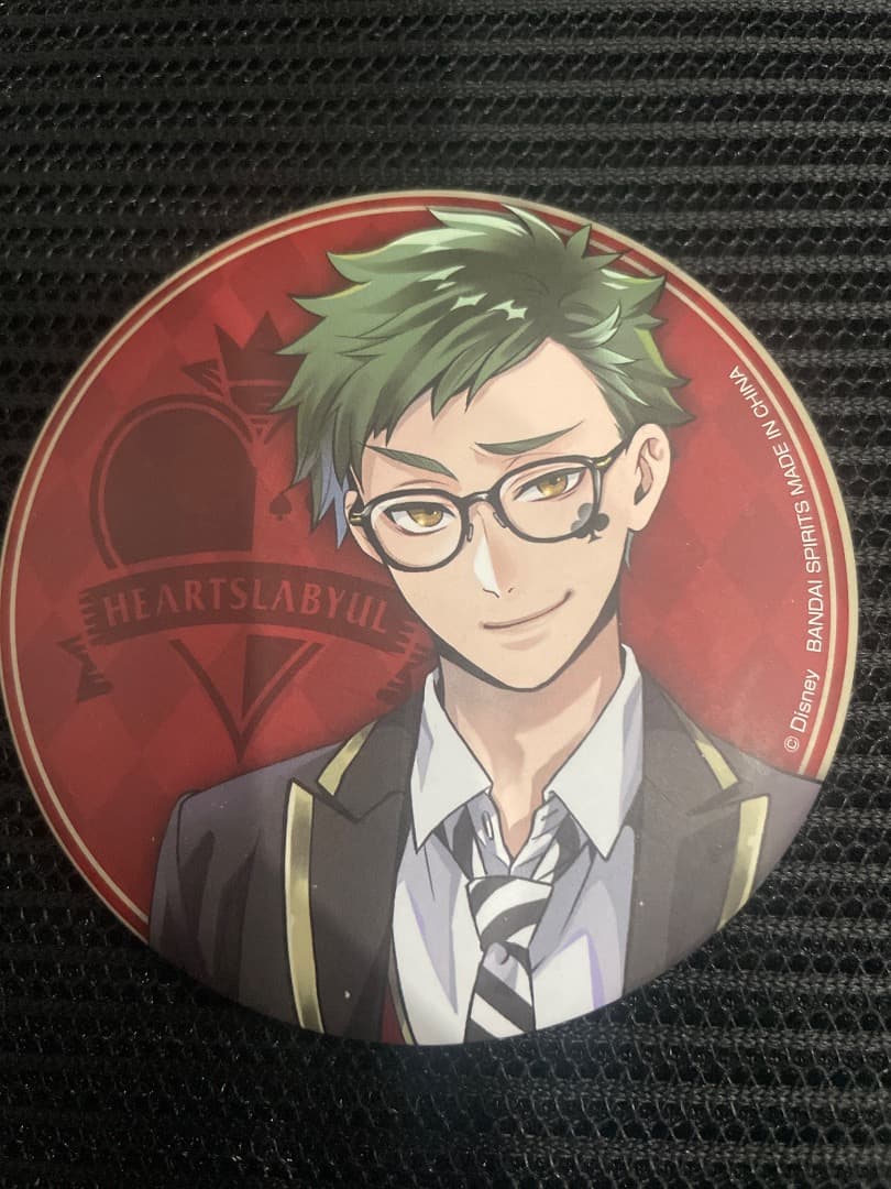 ハーツラビュル 缶バッジ ディズニー ツイステッドワンダーランド ザ アニメーション