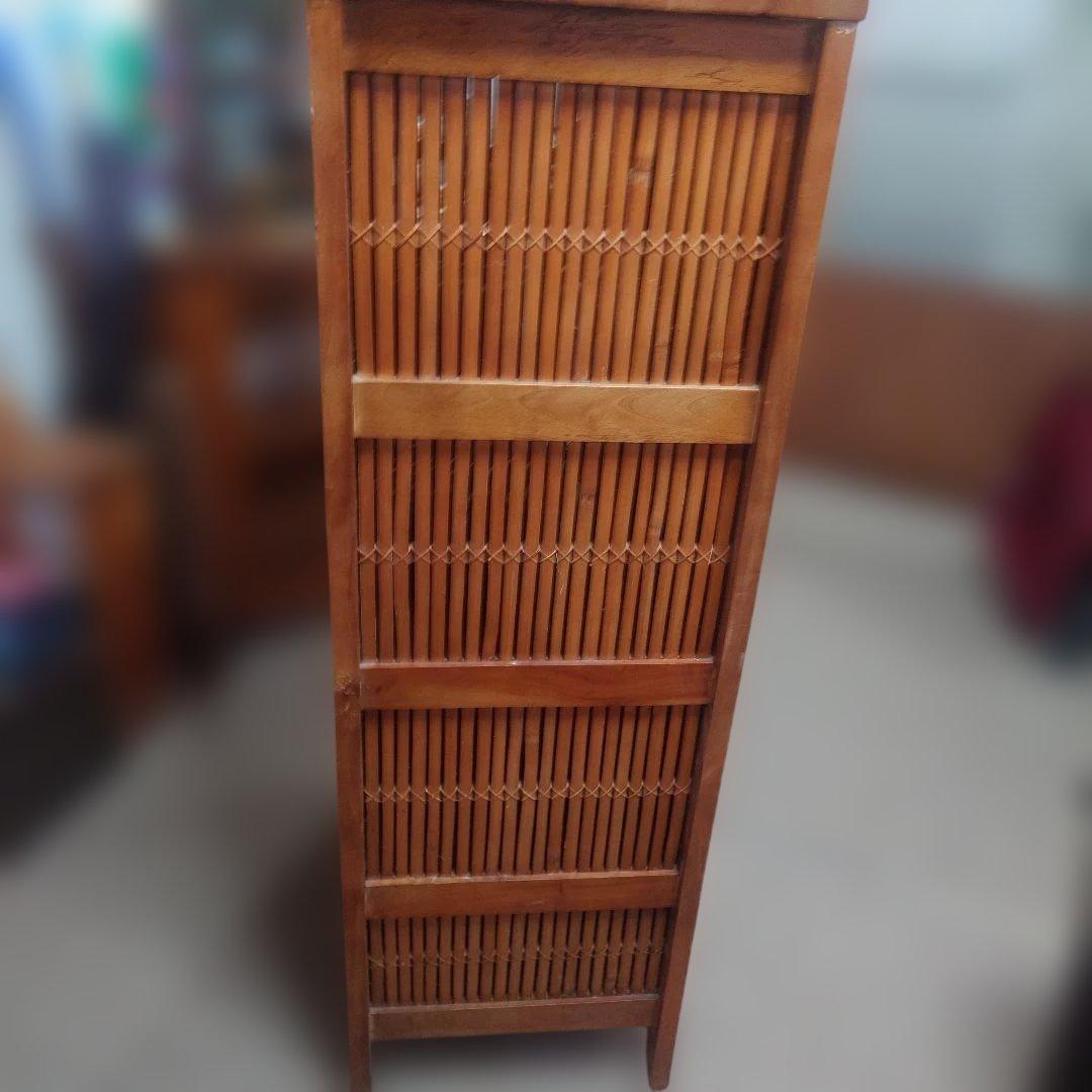 木製キャビネット 3段棚付きアジアン風✭取りに来て頂ける方お安くお譲り致します