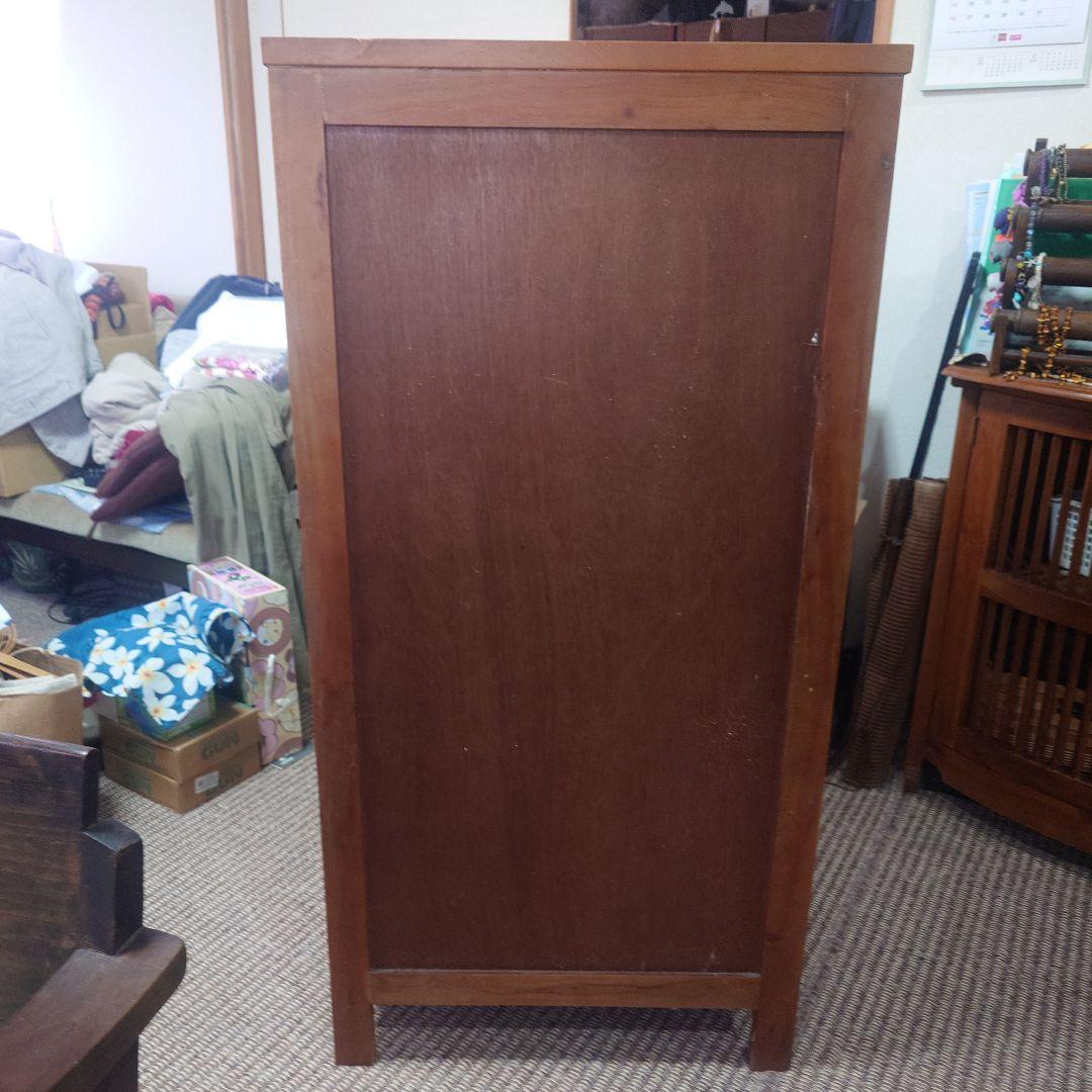 木製キャビネット 3段棚付きアジアン風✭取りに来て頂ける方お安くお譲り致します