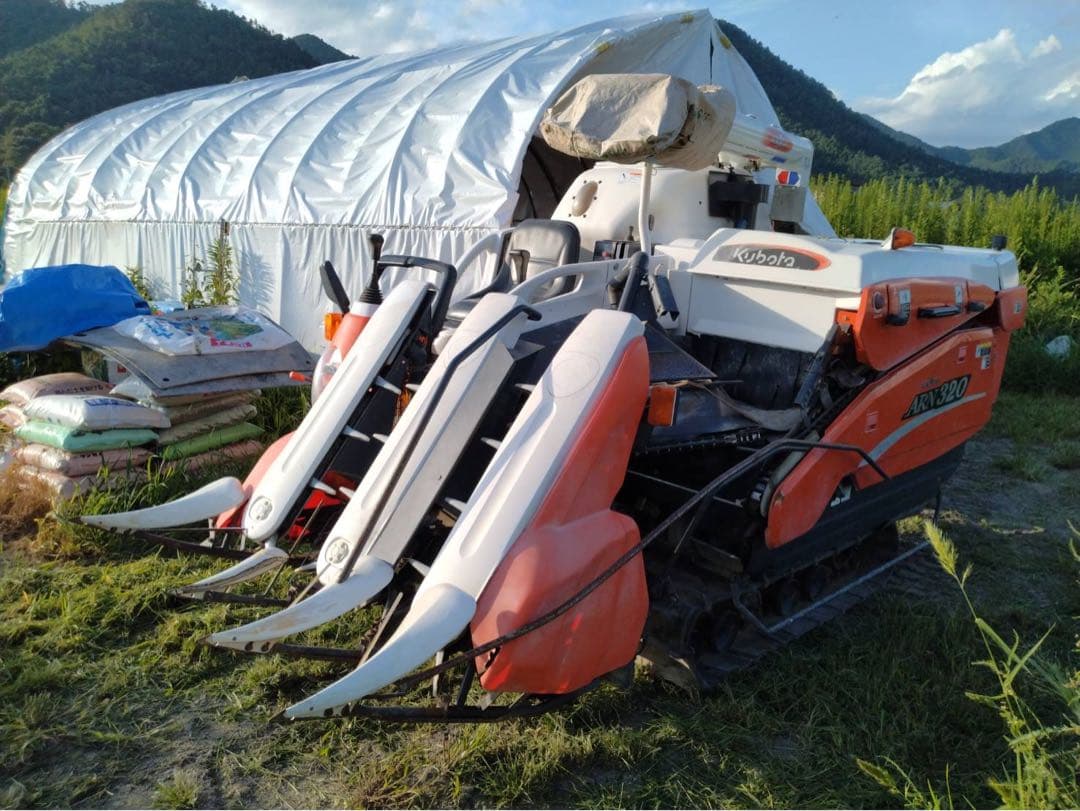 クボタコンバイン　ARN320