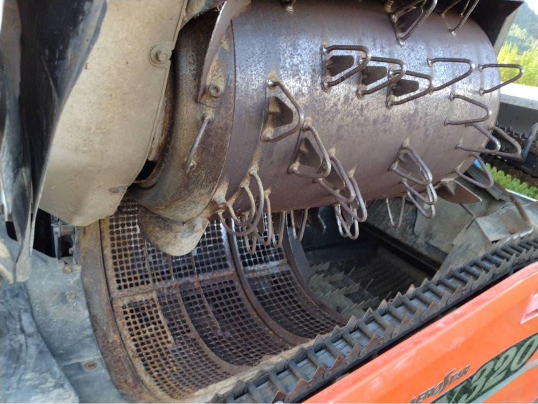 クボタコンバイン　ARN320