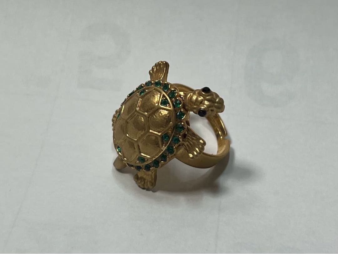 風水　置き物　招き猫　ドラえもん　亀　リング　蛇　カエル