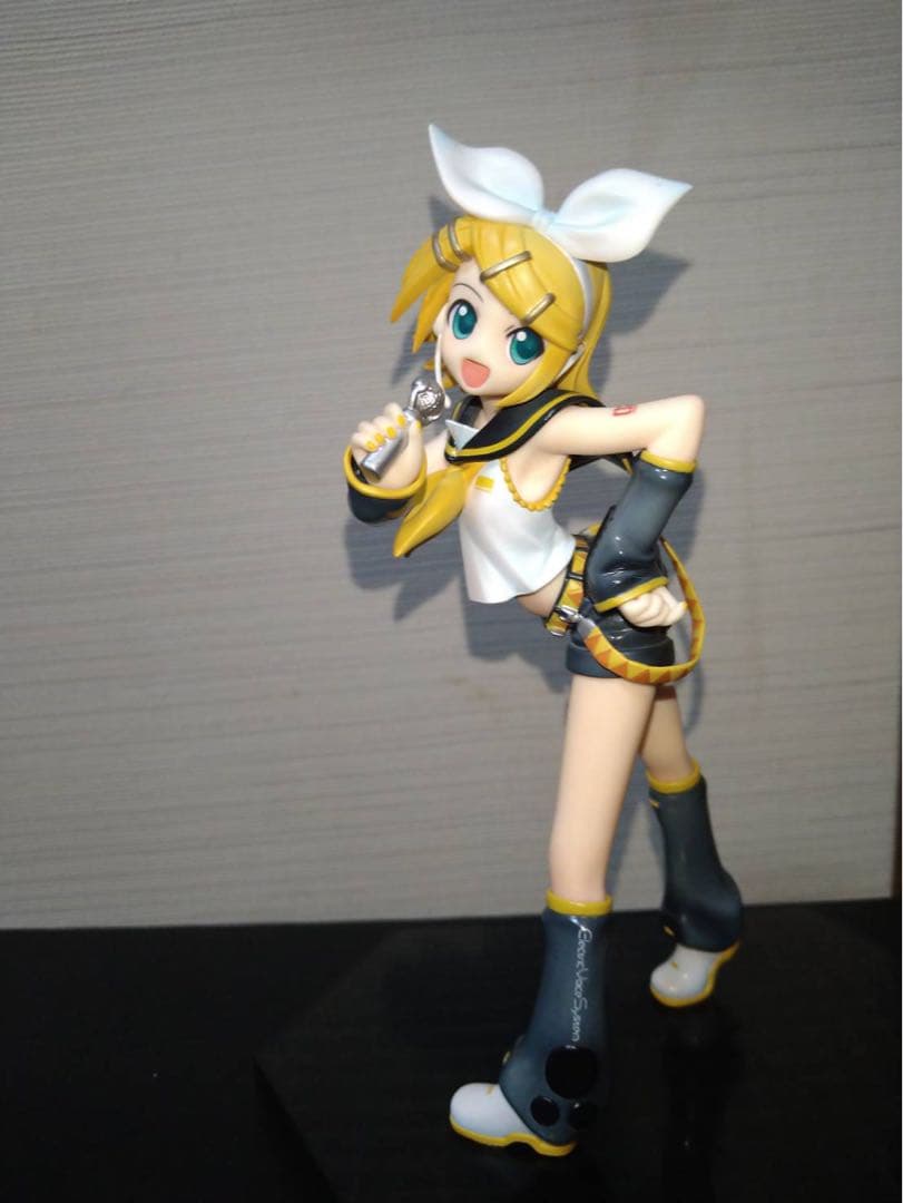 ボーカロイドシリーズ 初音ミク 鏡音リン レン 一部破損有り - メルカリ