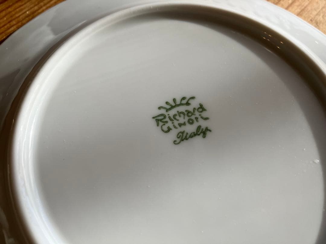 ロイヤルコペンハーゲン　ホワイトフルーテッドハーフレース19デザートプレート×4