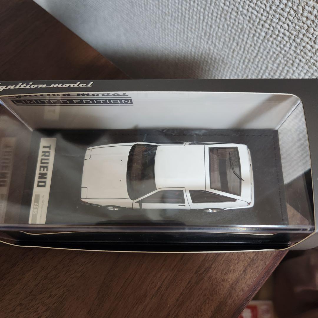 ignition.model AE86スプリンタートレノ 限定版ミニカー