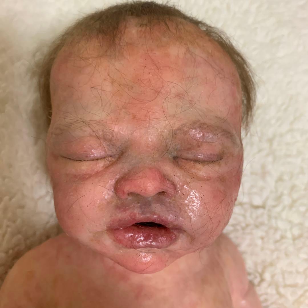 フルシリコンリボーンドール