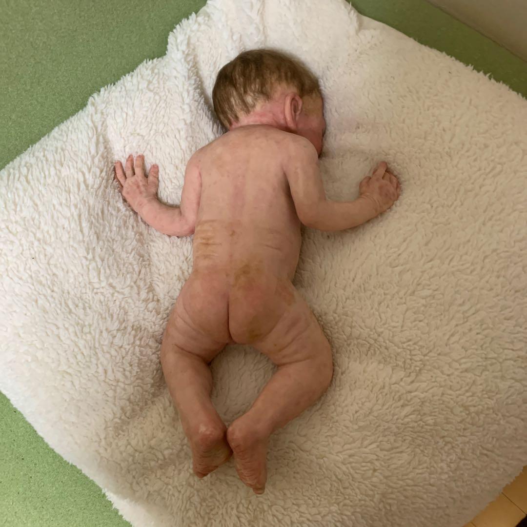 フルシリコンリボーンドール