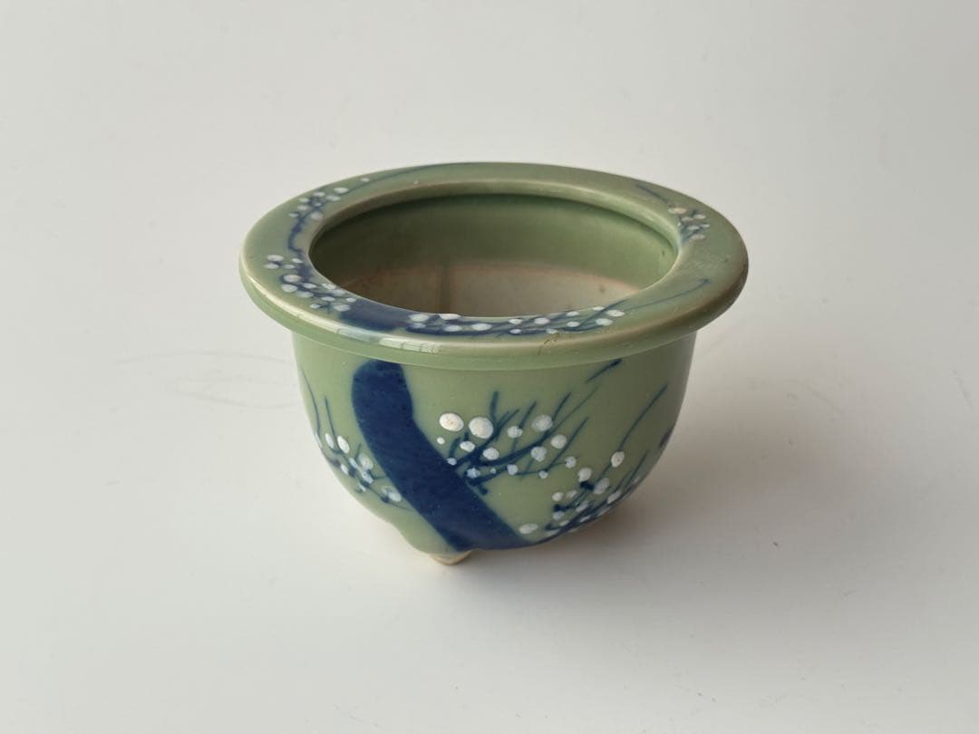 戦前 統制番号 未使用 瀬戸焼 古瀬戸 尾張焼 青磁 染付 植木鉢 盆栽鉢 梅図