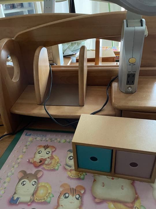 勉強机　とっとこハム太郎　小田億