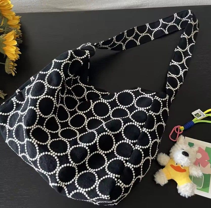 ハンドメイド　タンバリン　ショルダー　バッグ　ミナペルホネン